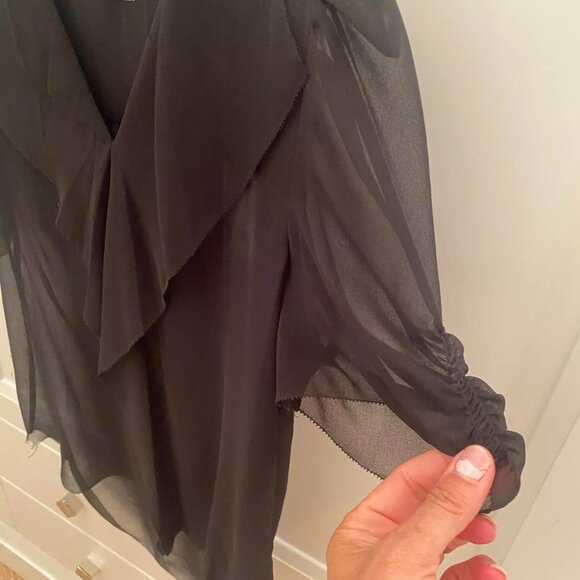 ARITZIA, BABATON BLACK BLOUSE - Picture 2 of 3